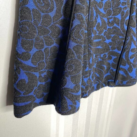 Veronica Beard Barouqe Scroll Print Flounce Mini Skirt Charcoal Navy Blue Small - Picture 8 of 10